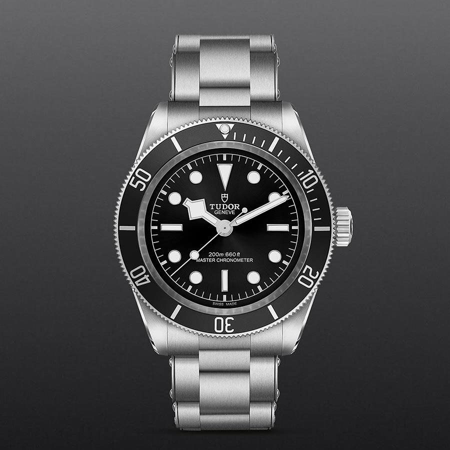 TUDOR M7941A1A0NU-0001 grey background